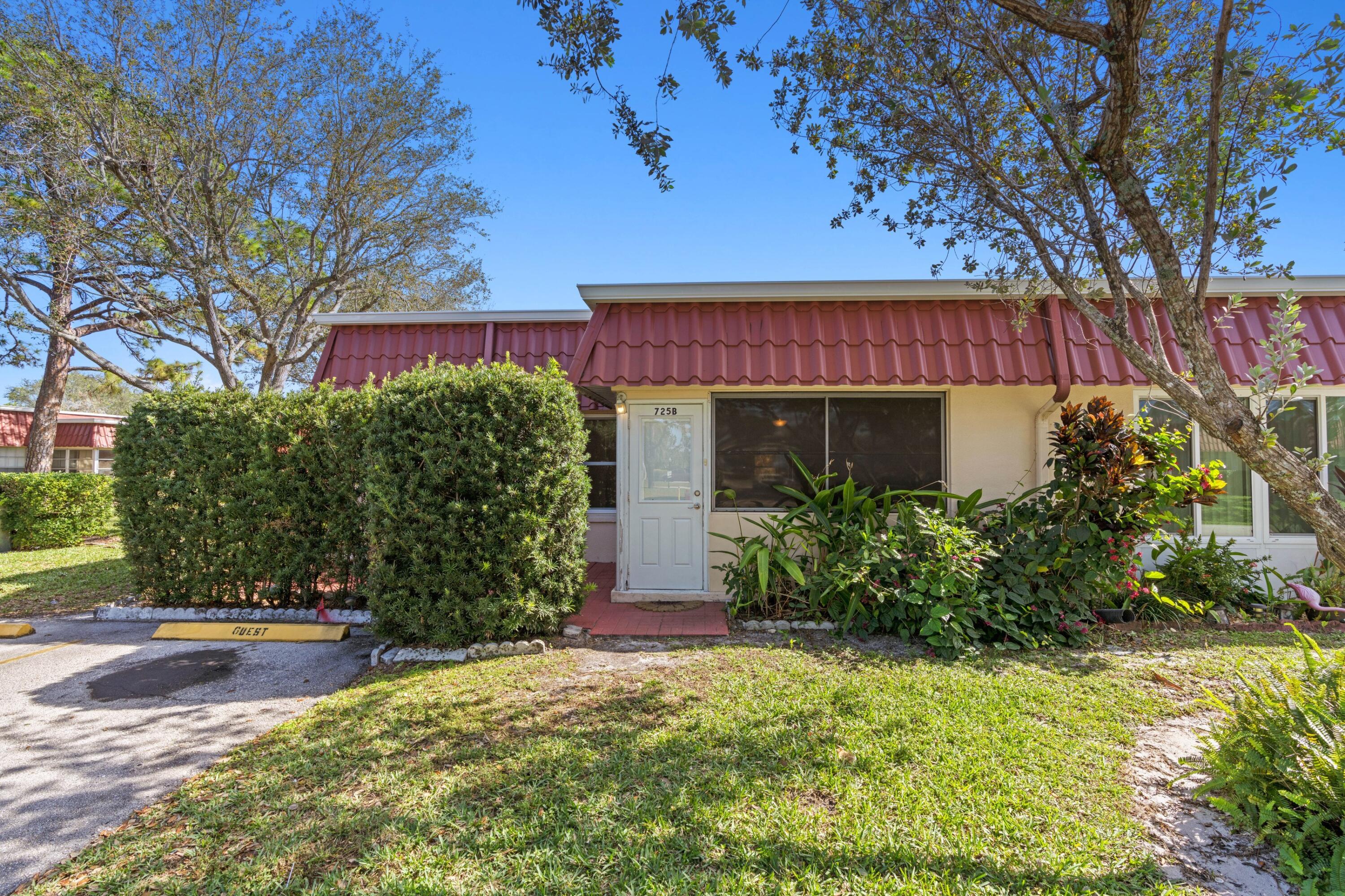 725 Nantucket Circle B