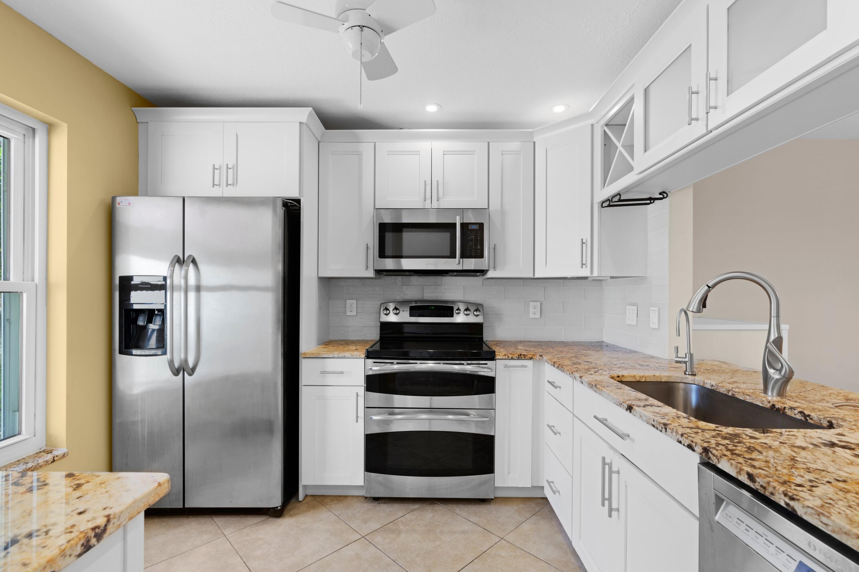 725 Nantucket Circle B