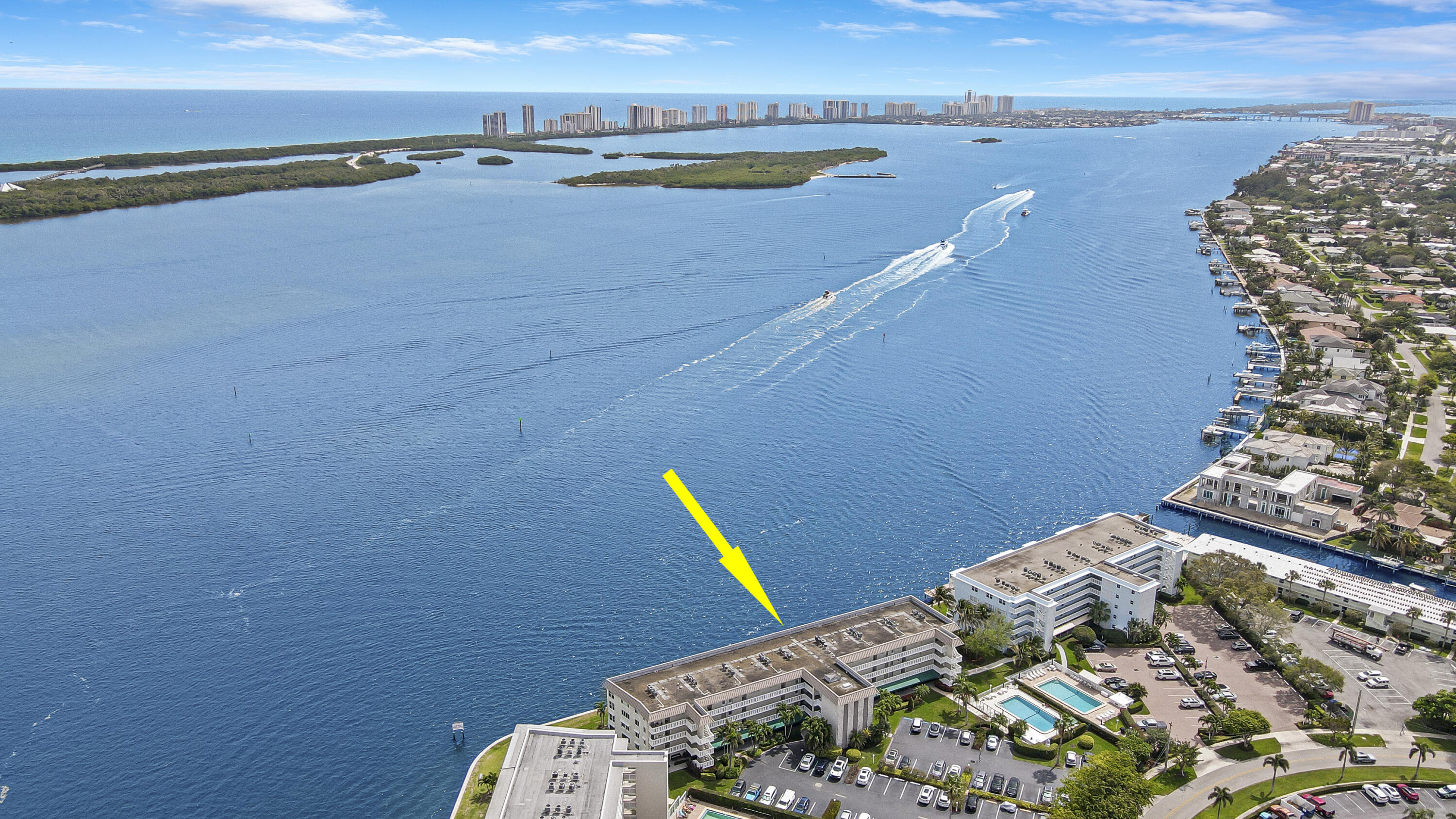 52 Yacht Club Drive 203