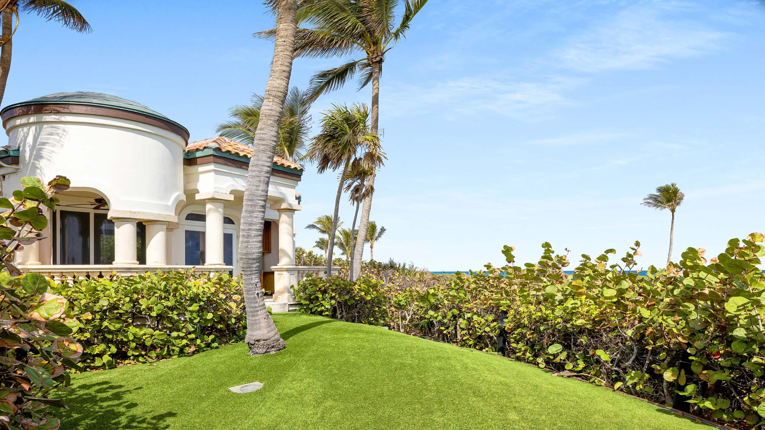 1960 S Ocean Boulevard, Manalapan