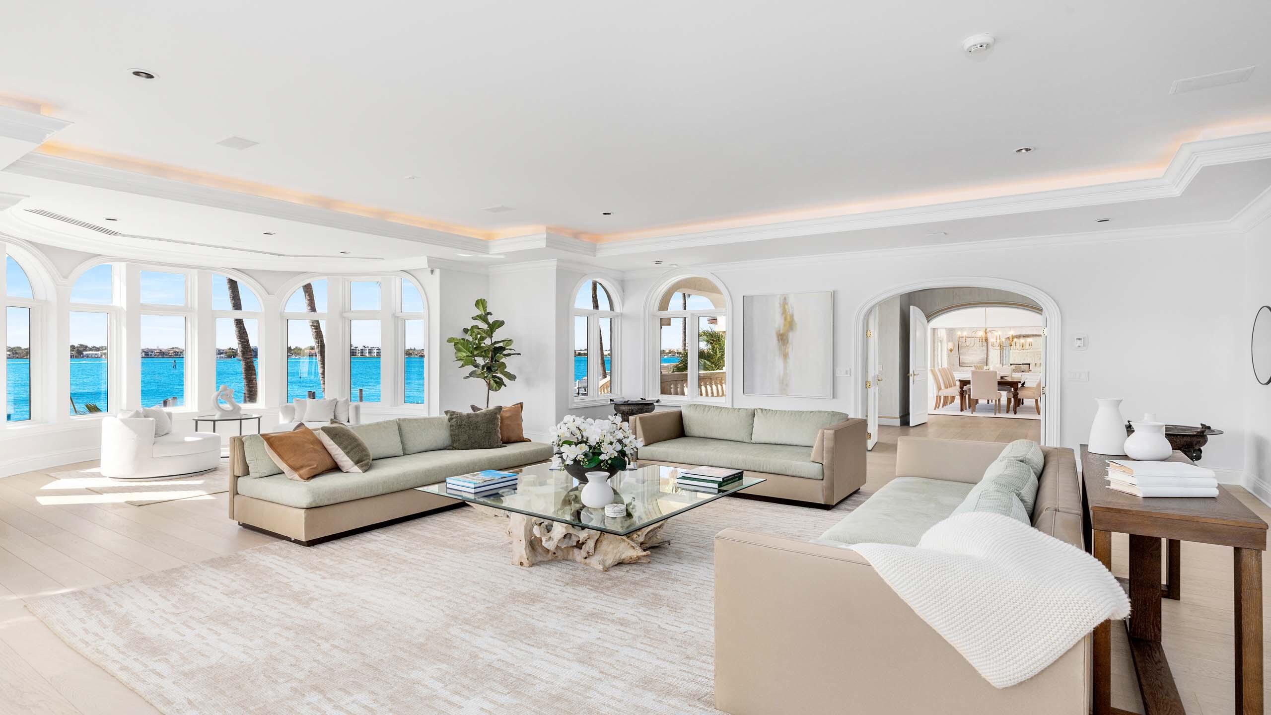 1960 S Ocean Boulevard, Manalapan