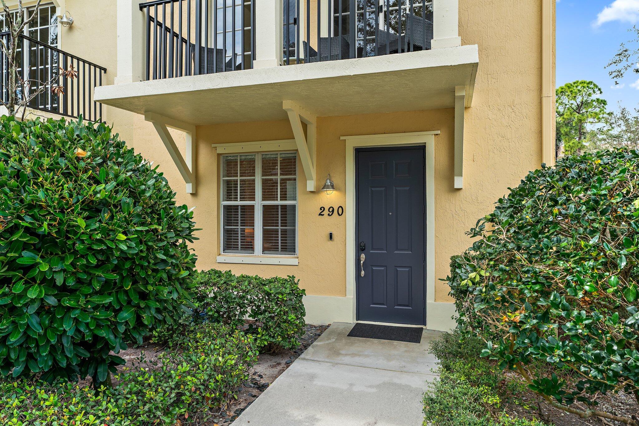 290 Quarry Knoll Way, Jupiter