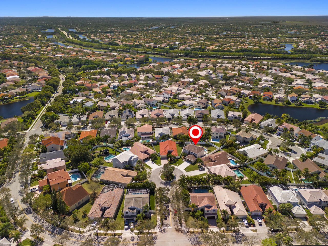 1190 Mahogany Lane
