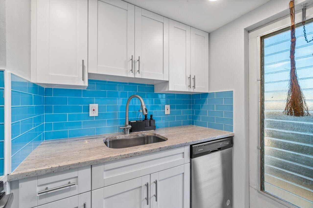 125 W Hidden Valley Boulevard 2, Boca Raton Unit: 2