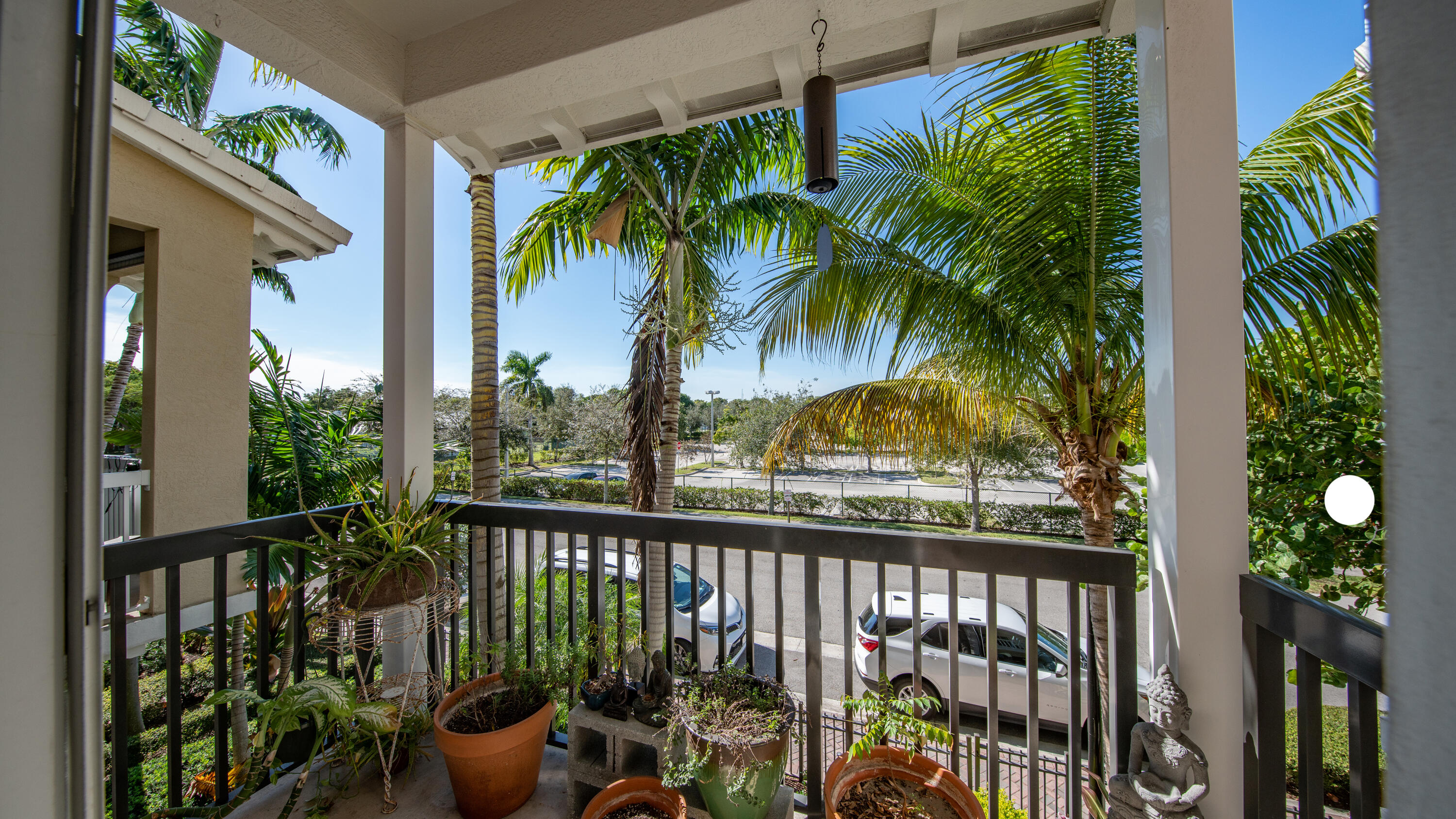105 SW 2nd Avenue