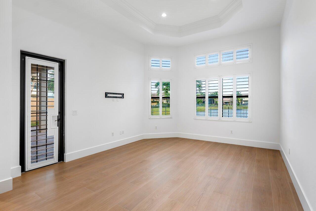 16566 Sagamore Bridge Way