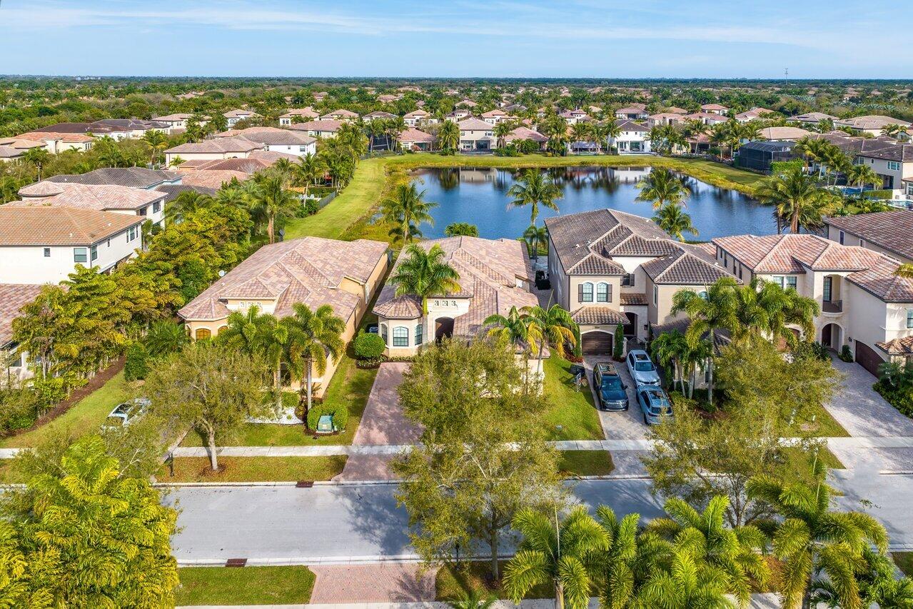 16566 Sagamore Bridge Way