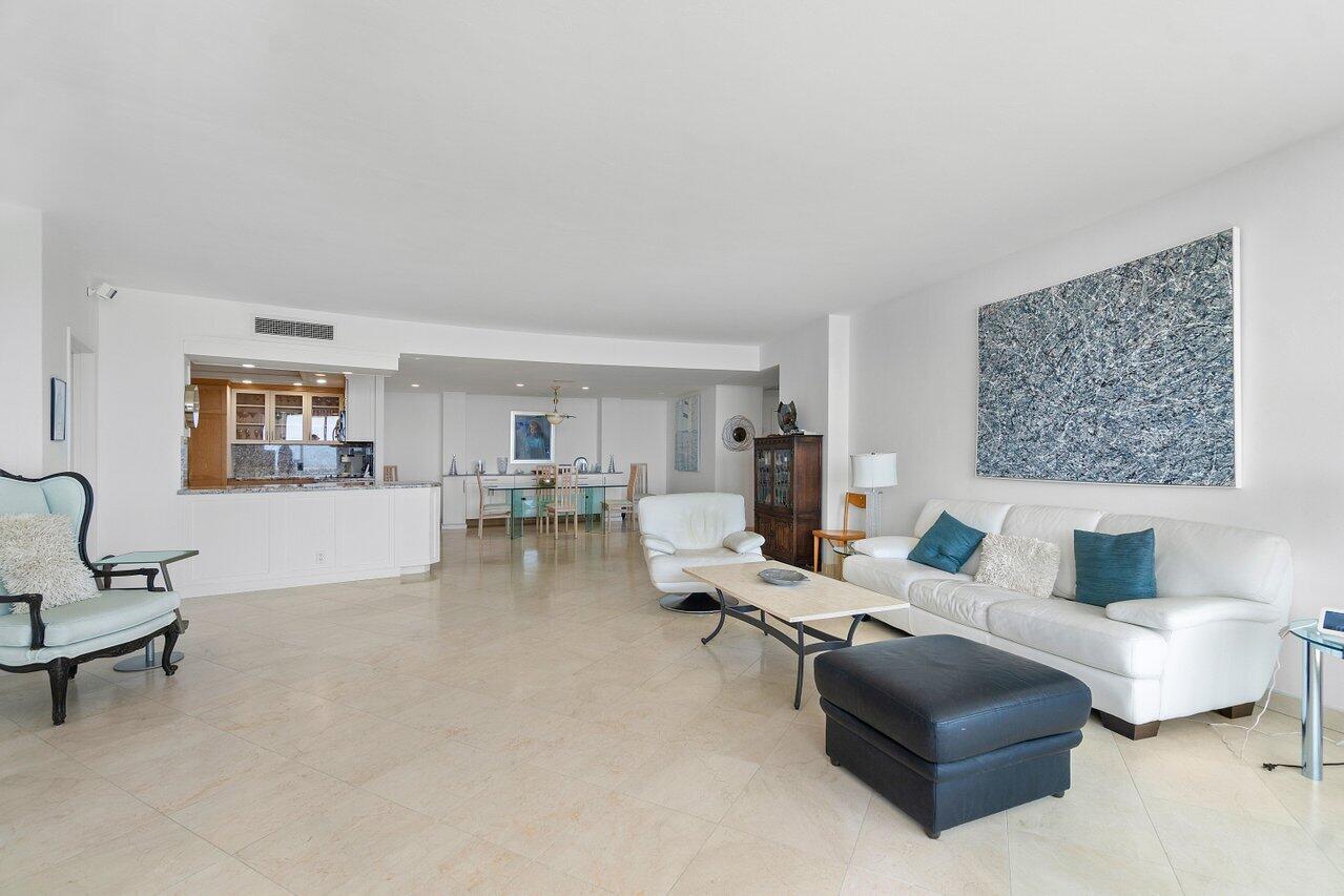 700 S Ocean Boulevard 504