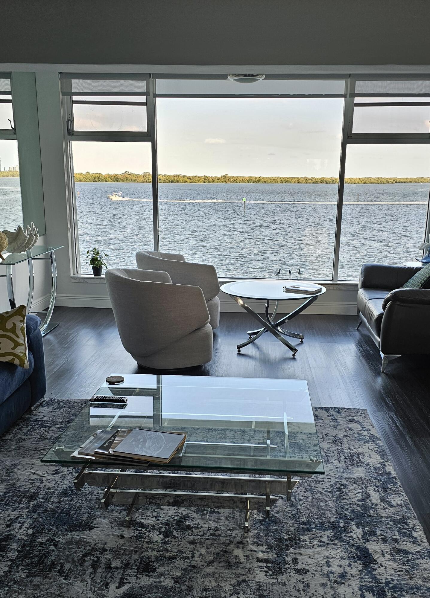 52 Yacht Club Drive 402