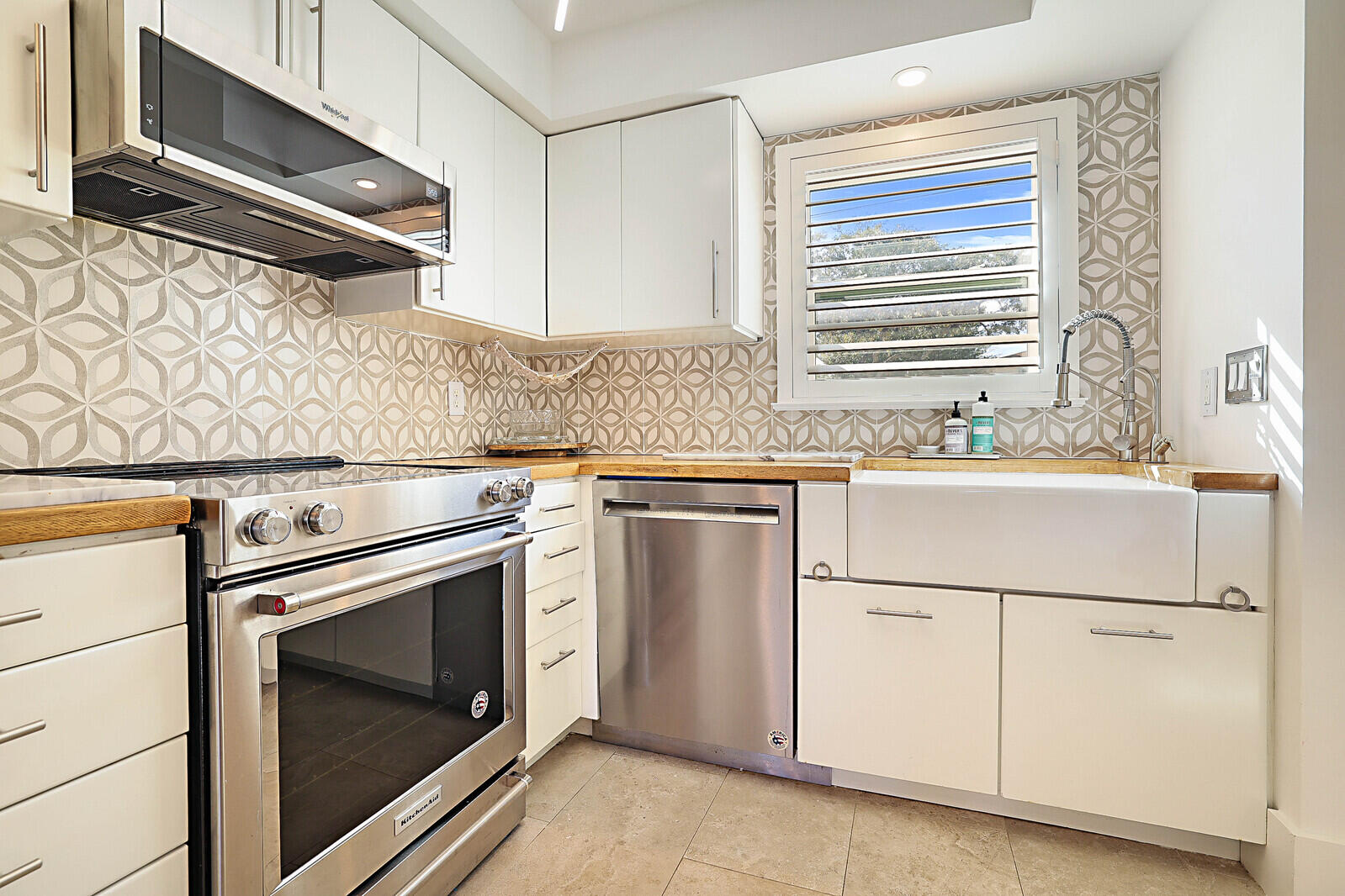 3139 Spanish Trail, 20, Delray Beach Unit: 20