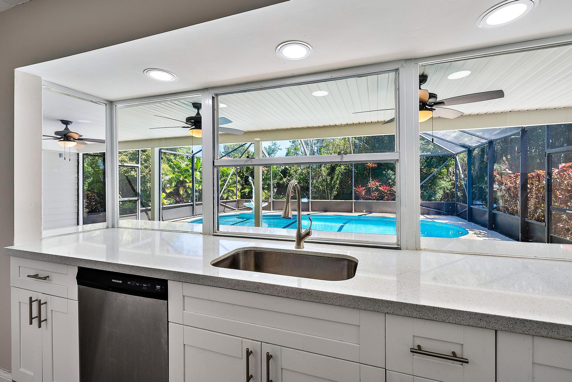 2001 SE Hanford Road