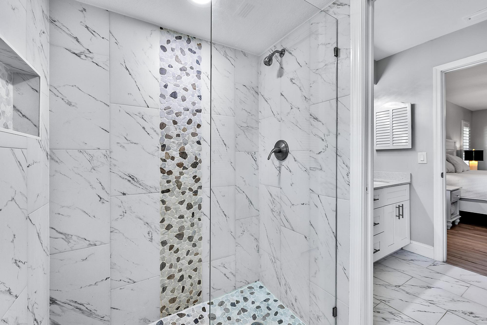 2001 SE Hanford Road