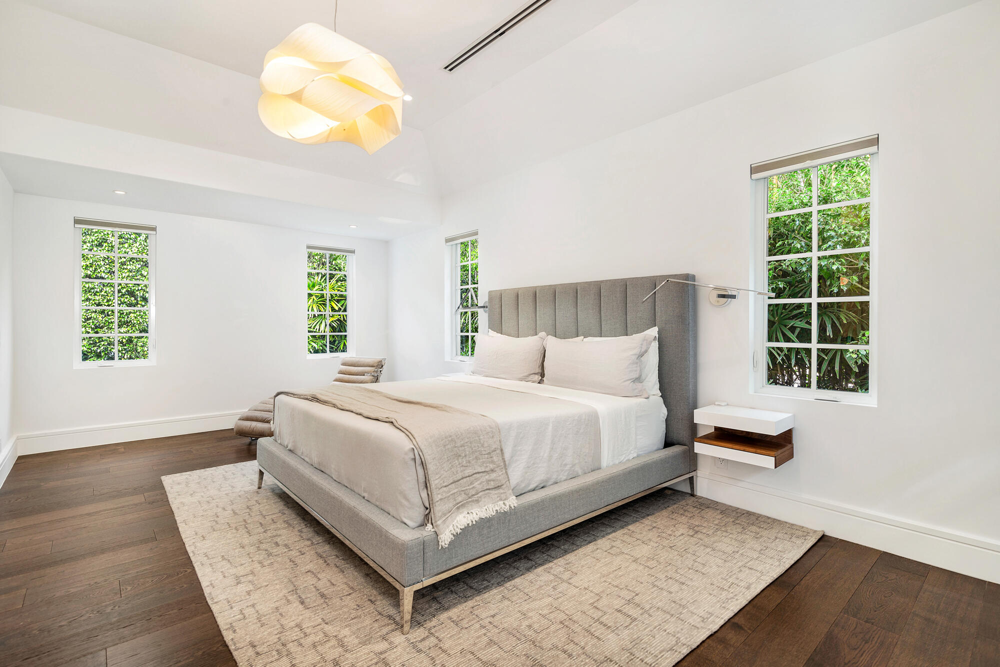 285 Colonial Lane, Palm Beach