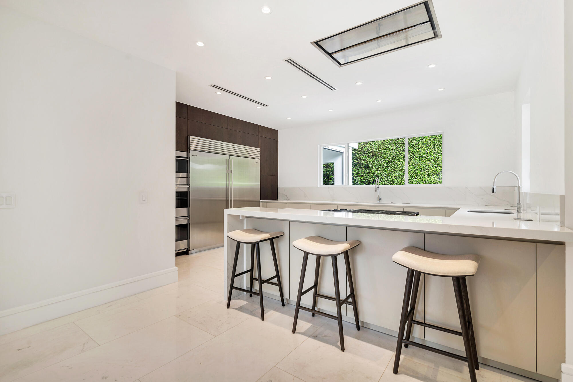 285 Colonial Lane, Palm Beach