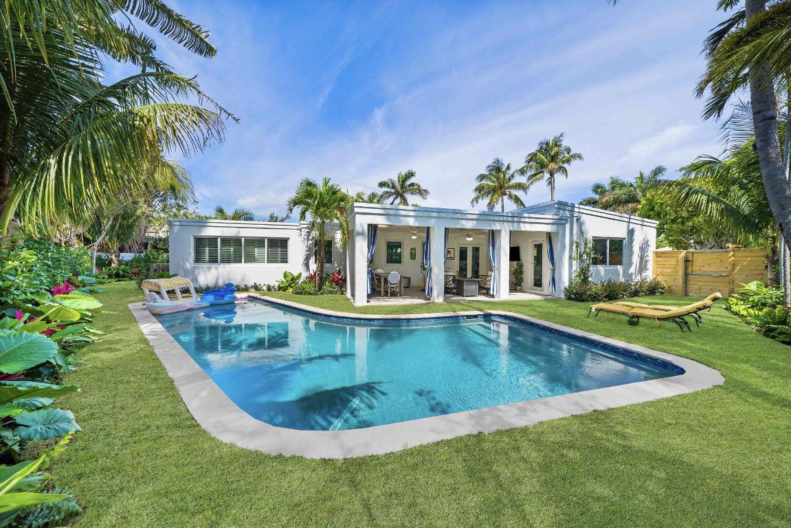 220 Onondaga Avenue, Palm Beach