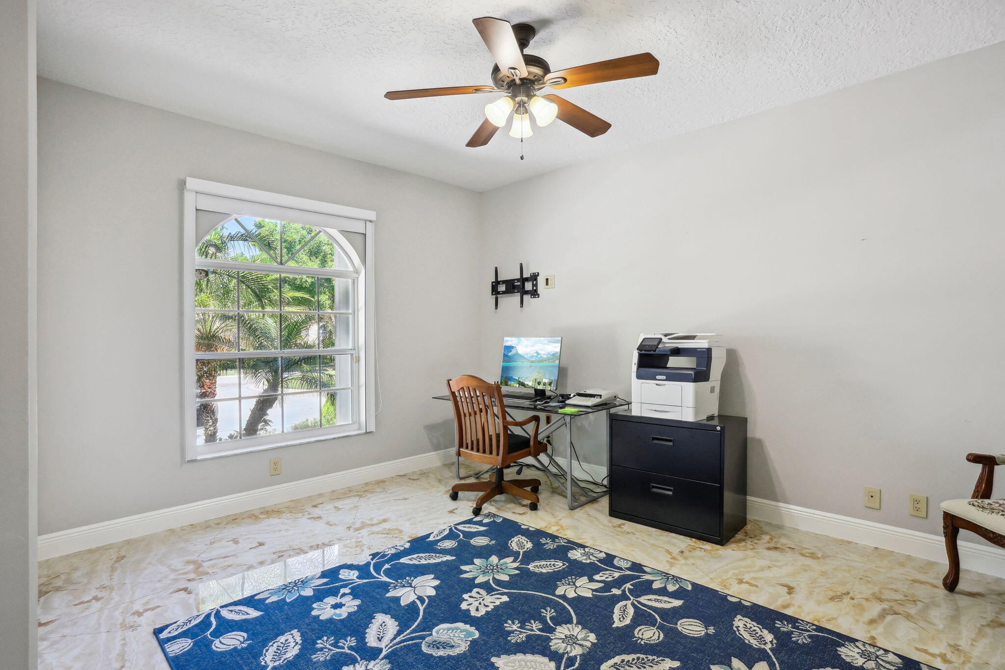 1841 Eagle Trace Boulevard W