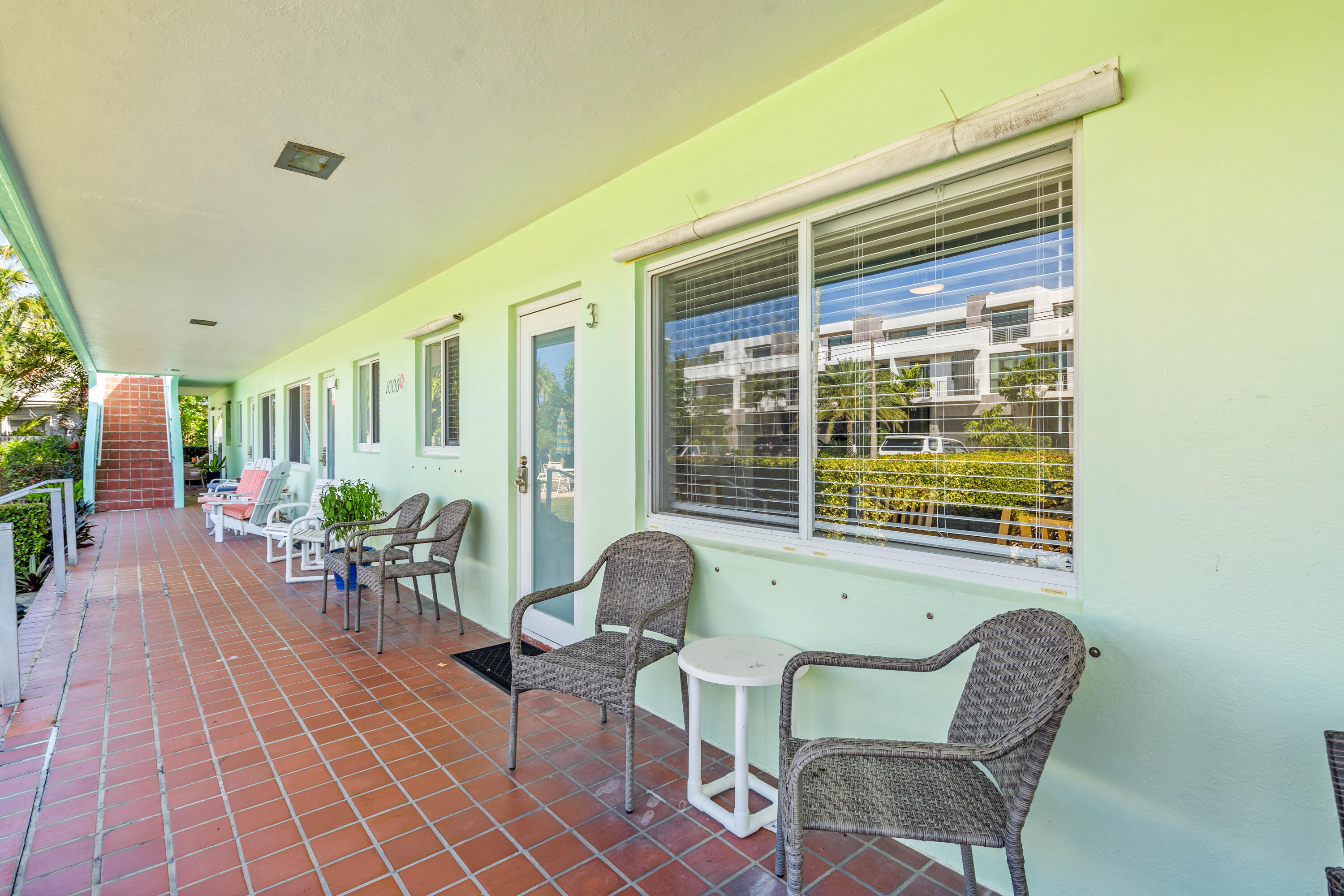 1006 Casuarina Road 3