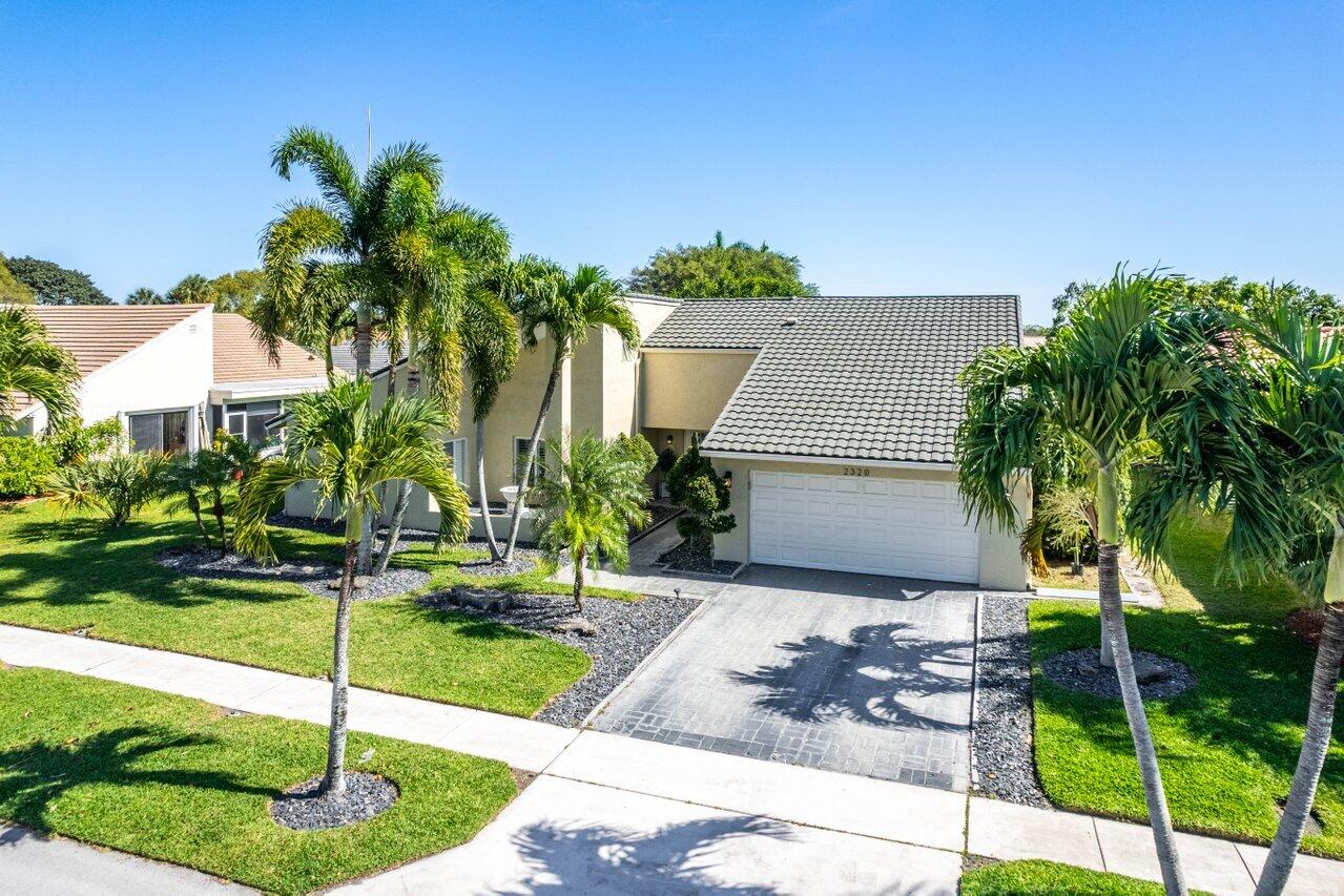 2320 SW 23rd Cranbrook Drive, Boynton Beach