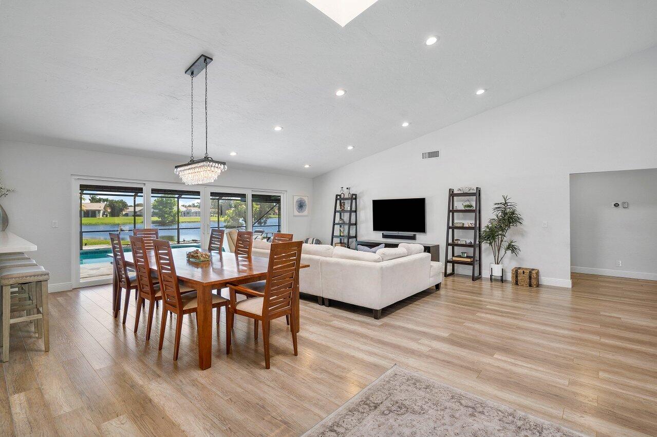 2320 SW 23rd Cranbrook Drive, Boynton Beach
