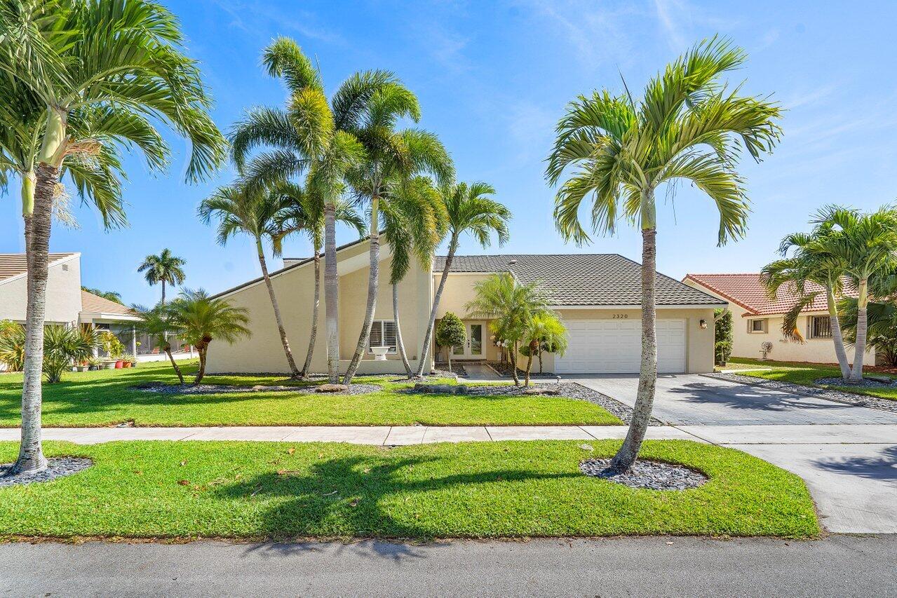 2320 SW 23rd Cranbrook Drive, Boynton Beach