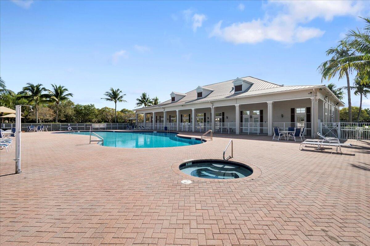 8766 Tally Ho Lane, West Palm Beach