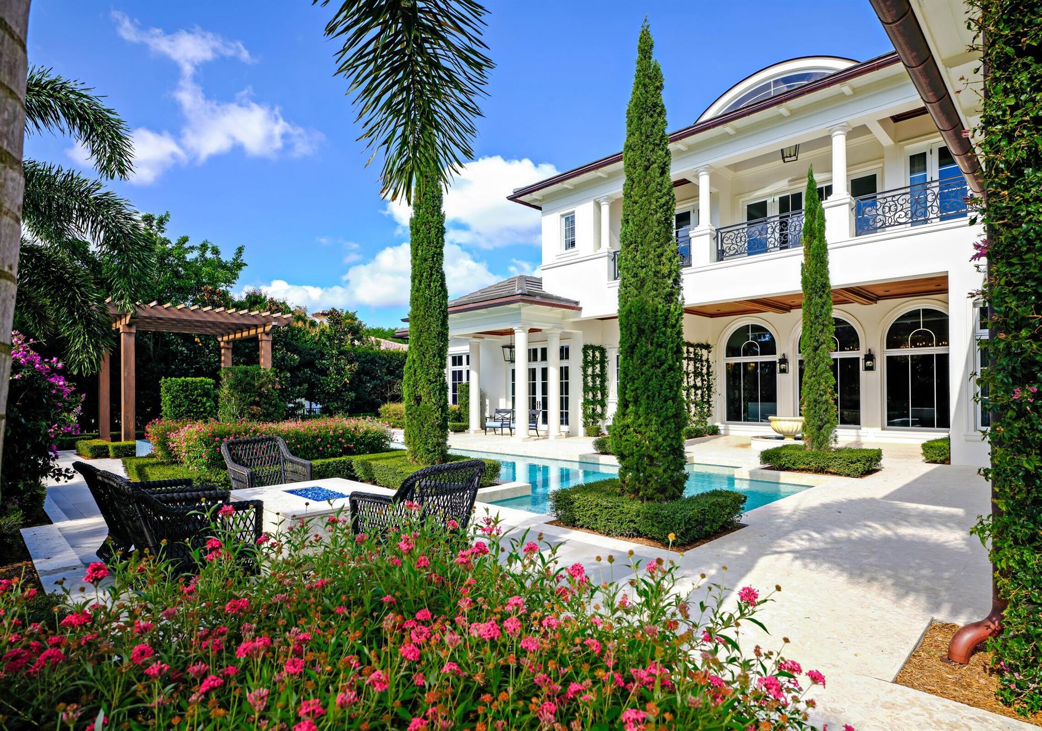 131 W Bears Club Drive