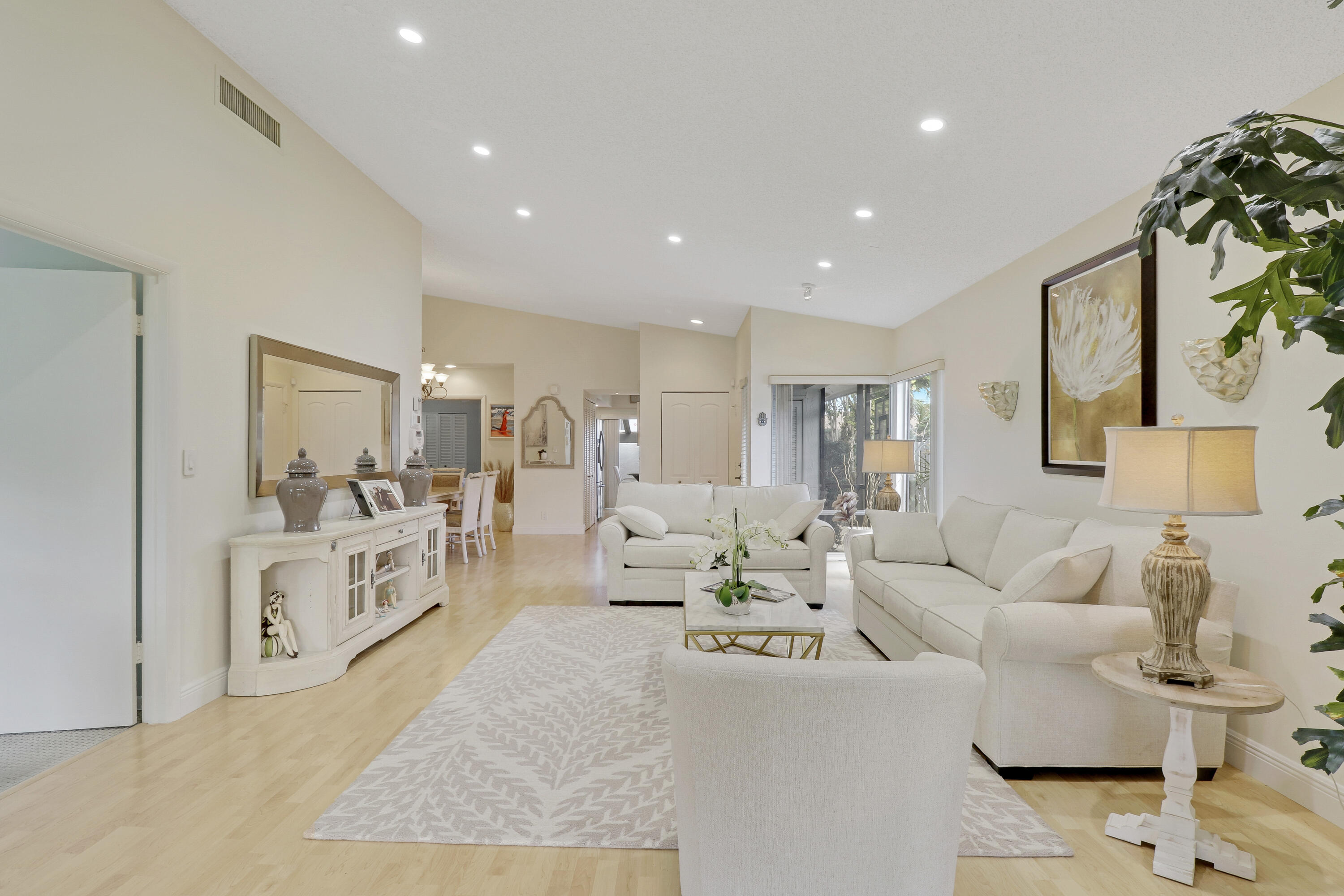 13522 Sabal Palm Court A