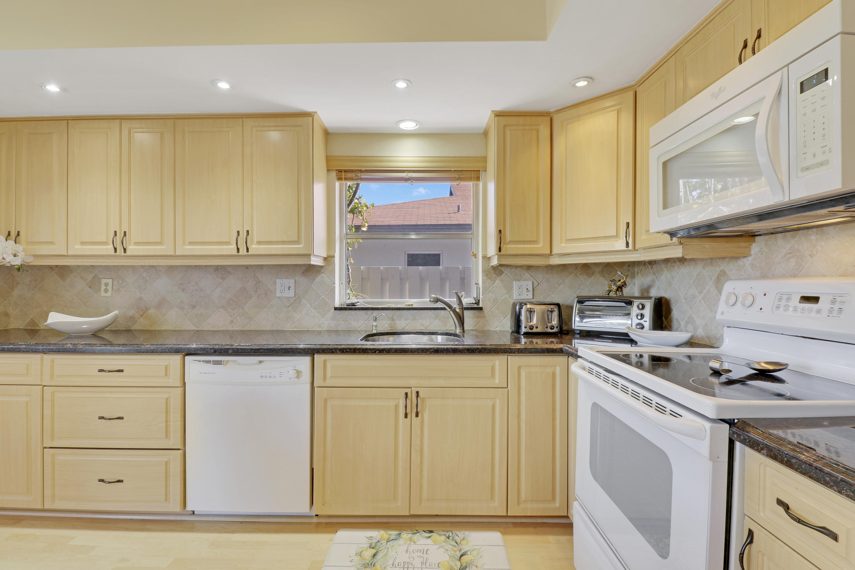 13522 Sabal Palm Court A