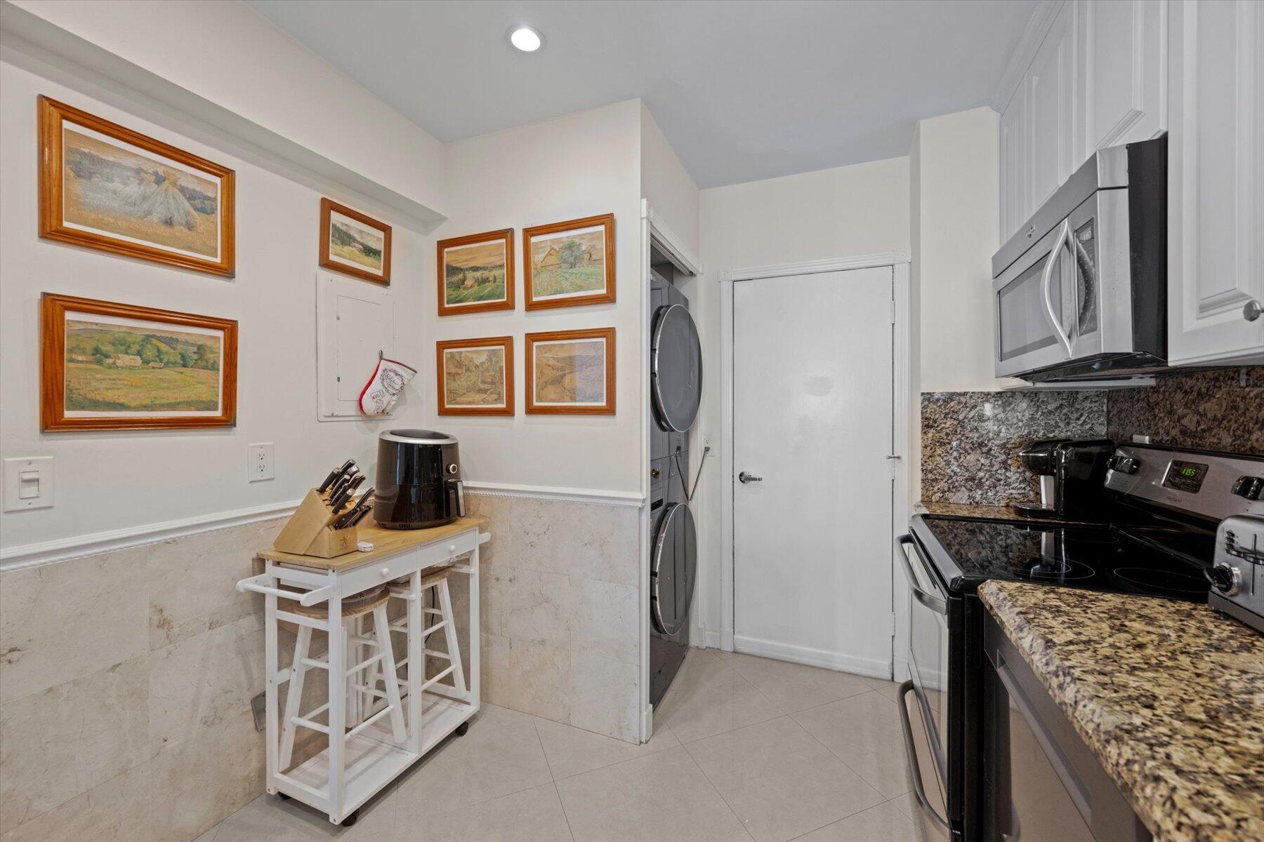 3475 S Ocean Boulevard 7030, Palm Beach Unit: 7030