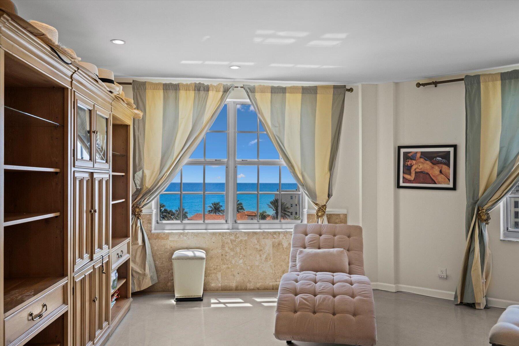 3475 S Ocean Boulevard 7030, Palm Beach Unit: 7030