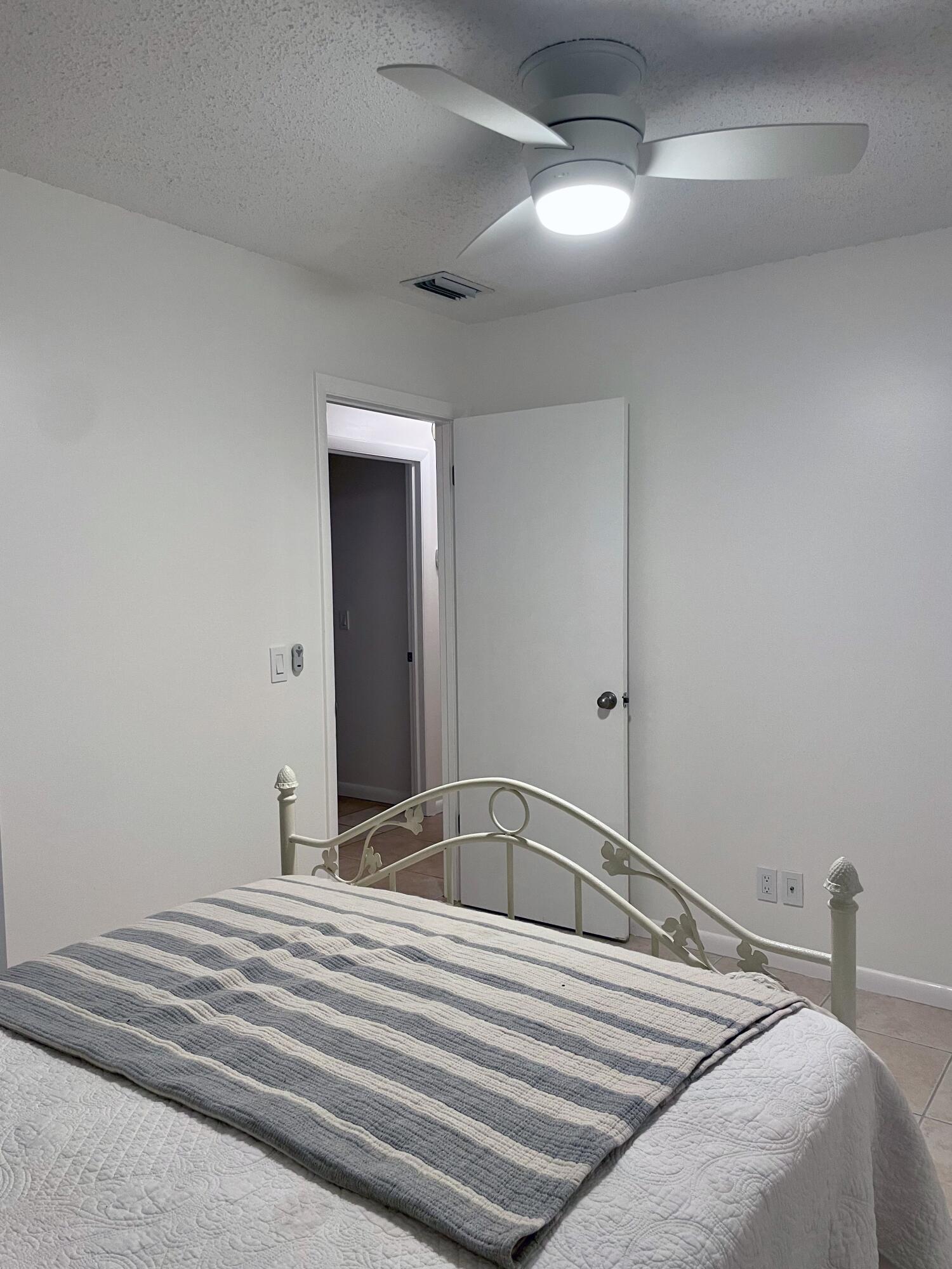 713 Suwanee Avenue, Jupiter