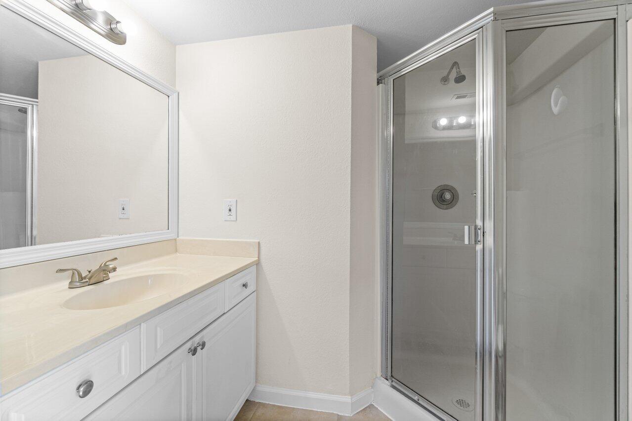 8297 Thames Boulevard C, Boca Raton Unit: C