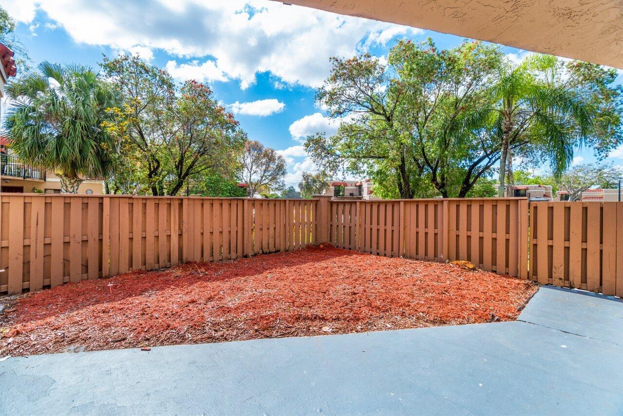 8297 Thames Boulevard C, Boca Raton Unit: C