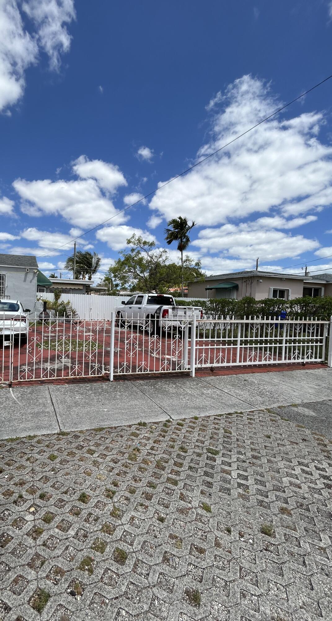 3221 NW 19th Street, Miami