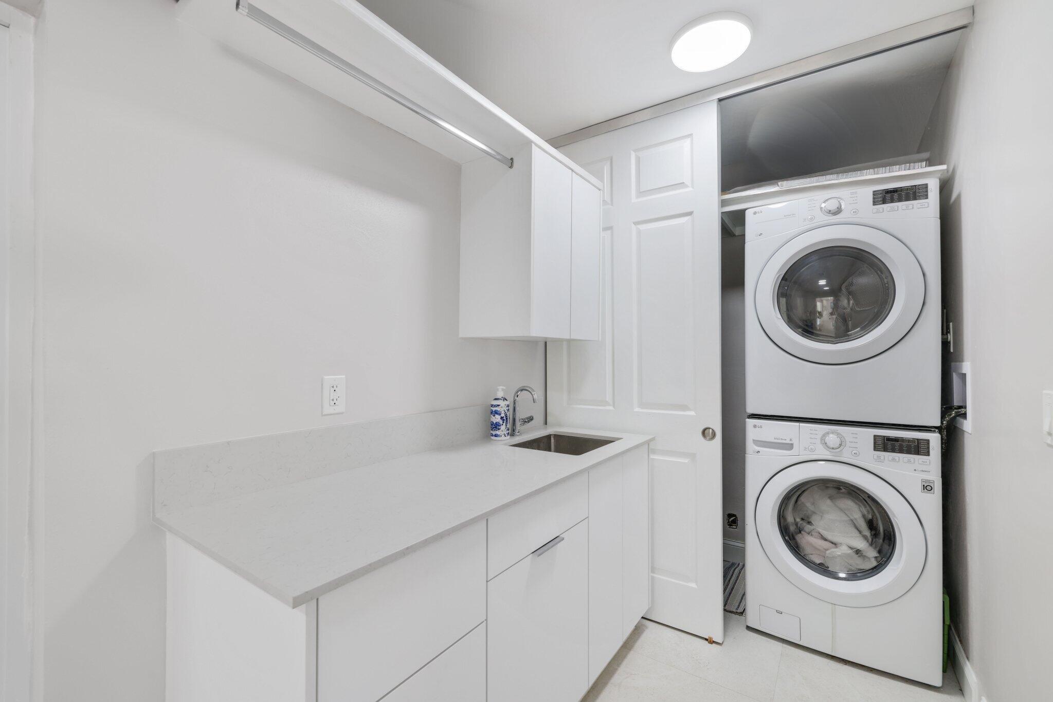 1209 SE 12th Terrace, Deerfield Beach