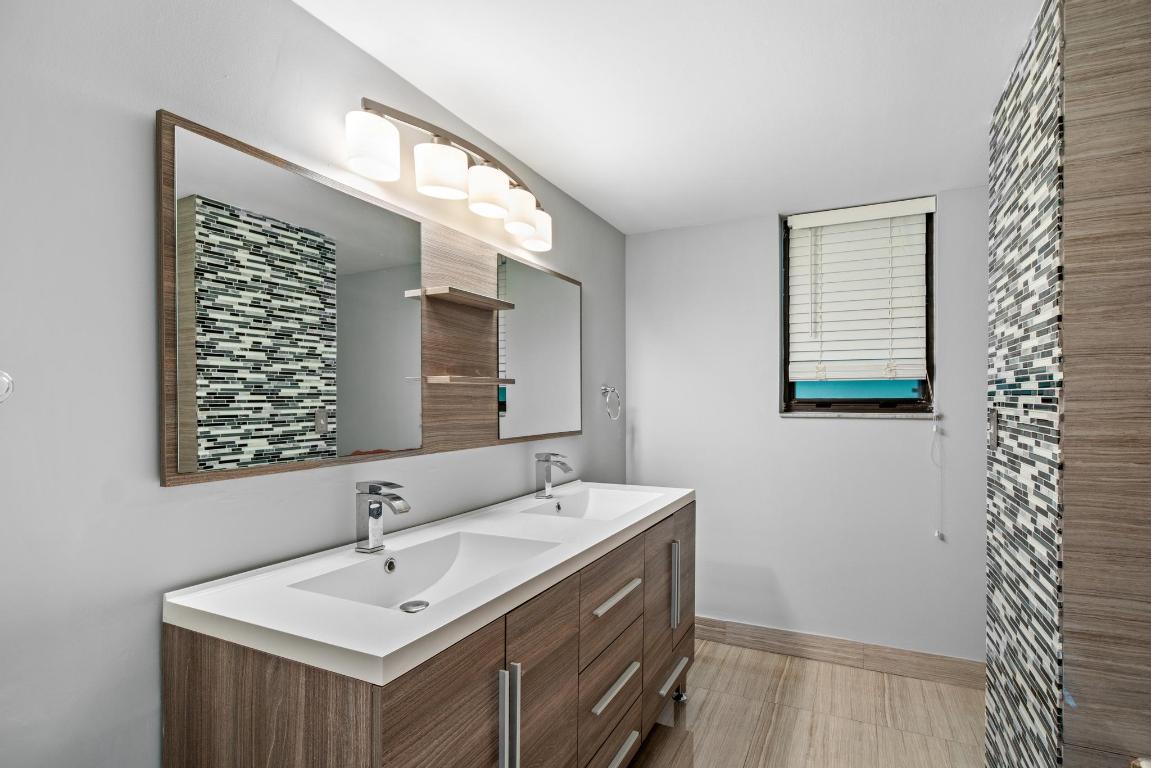 1120 Homewood Boulevard G204, Delray Beach Unit: G204