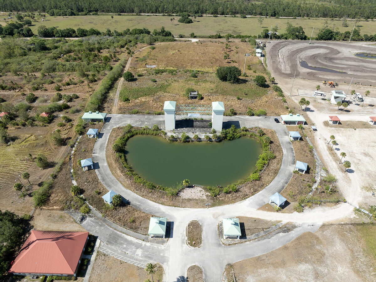 9600 Mesa Park Boulevard