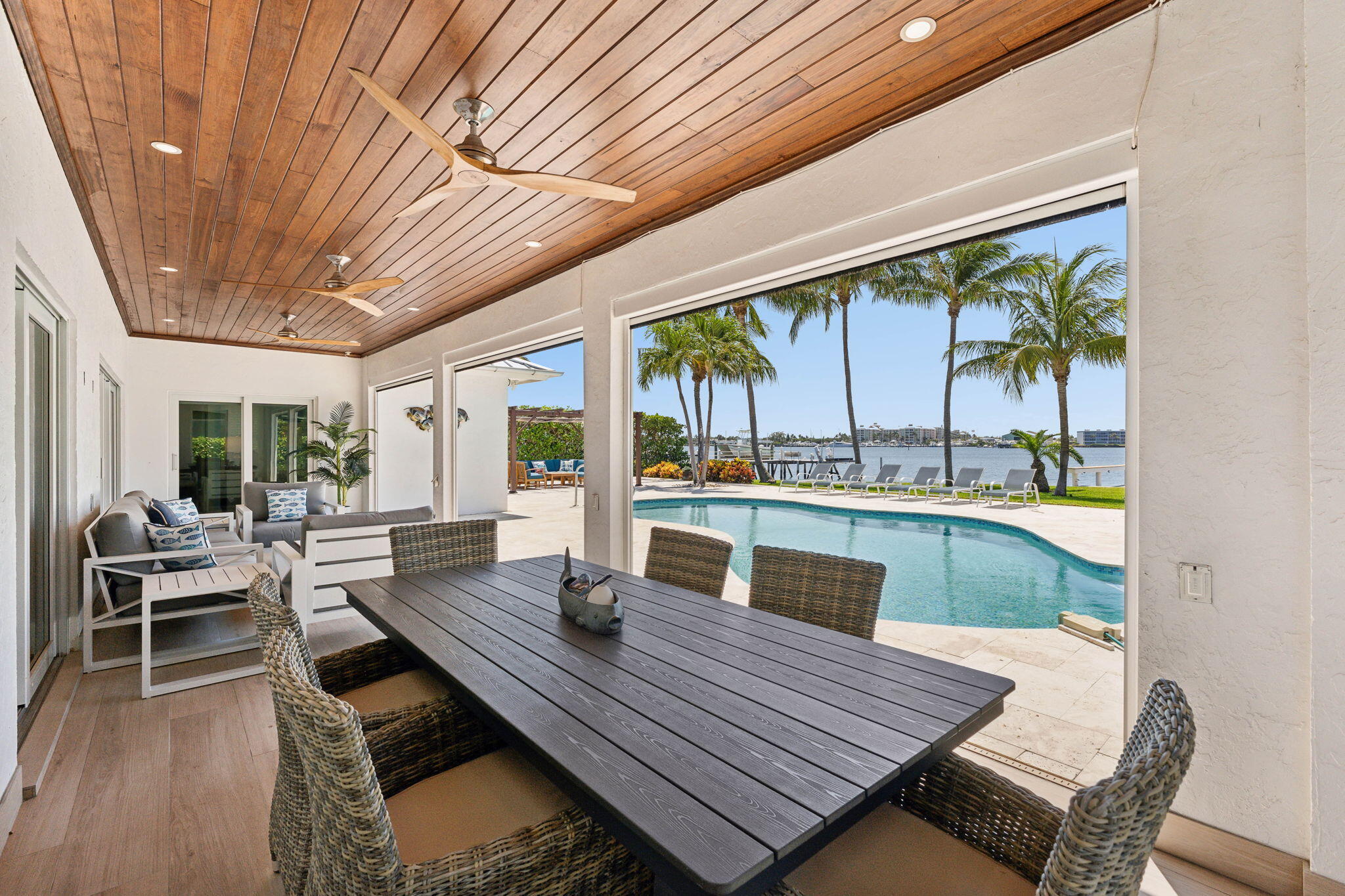 1025 N Atlantic Drive