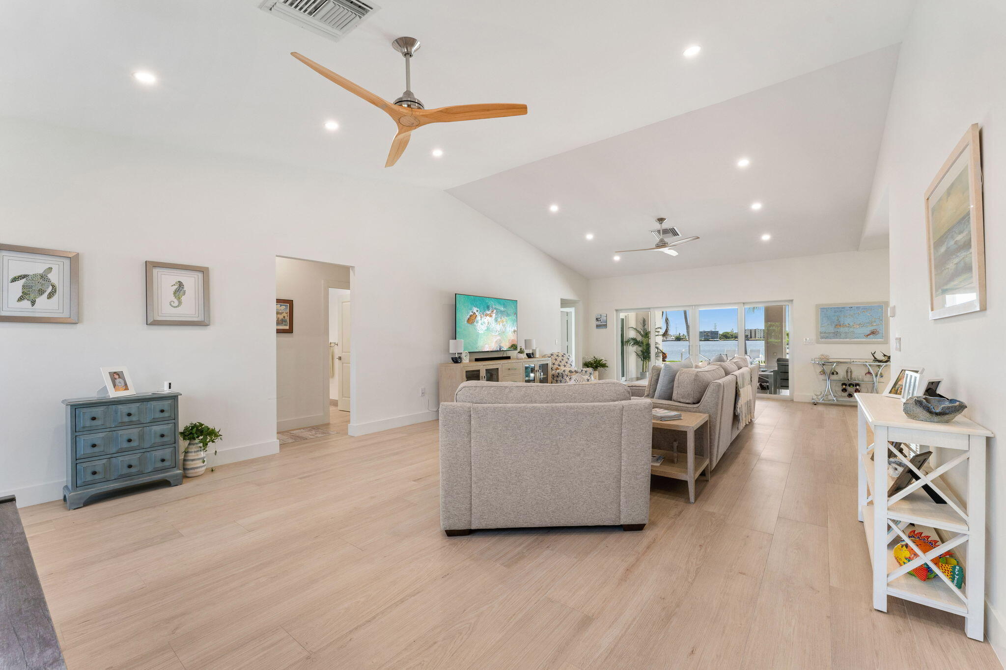 1025 N Atlantic Drive