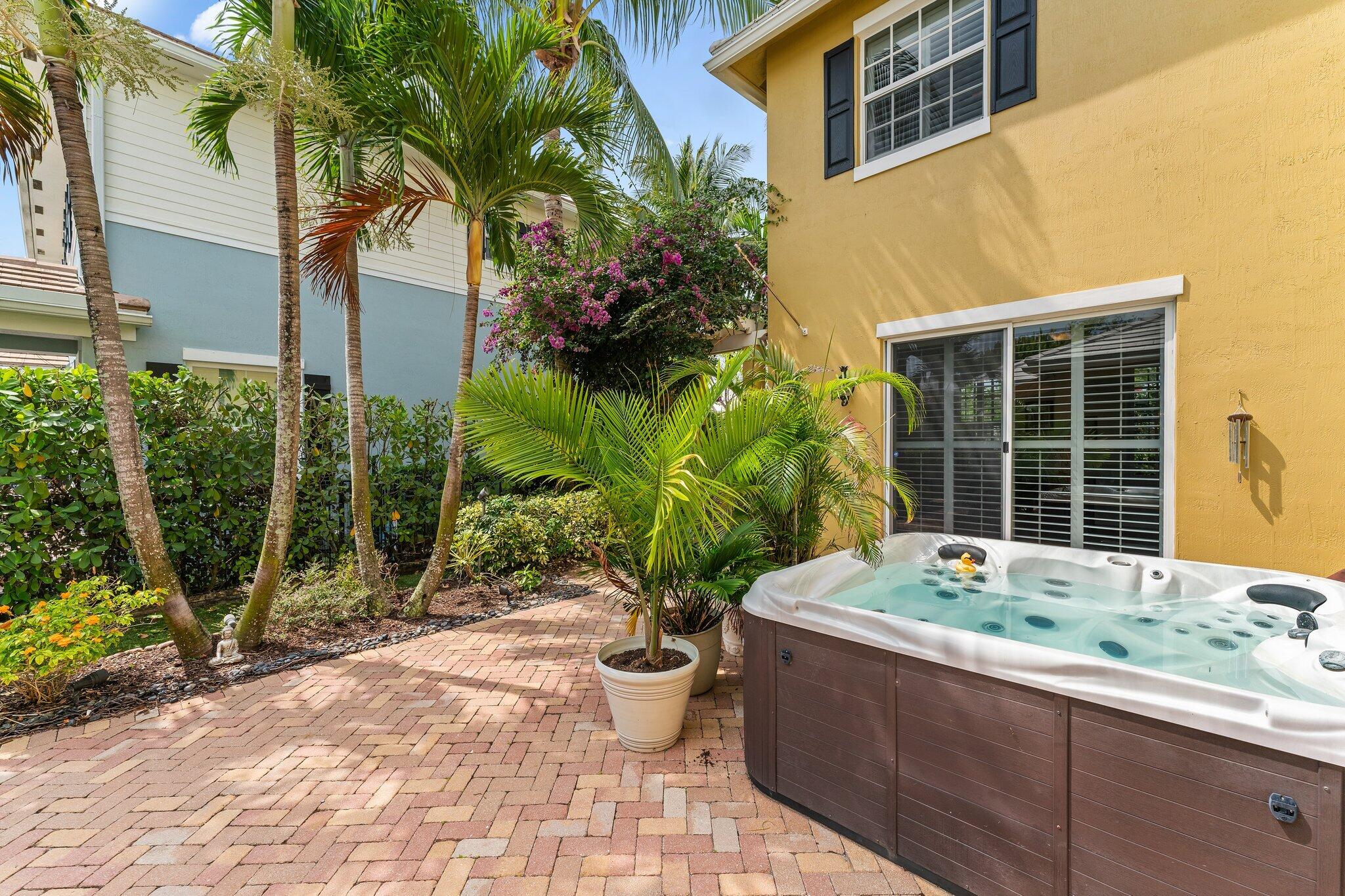 111 Leather Leaf Drive, Jupiter