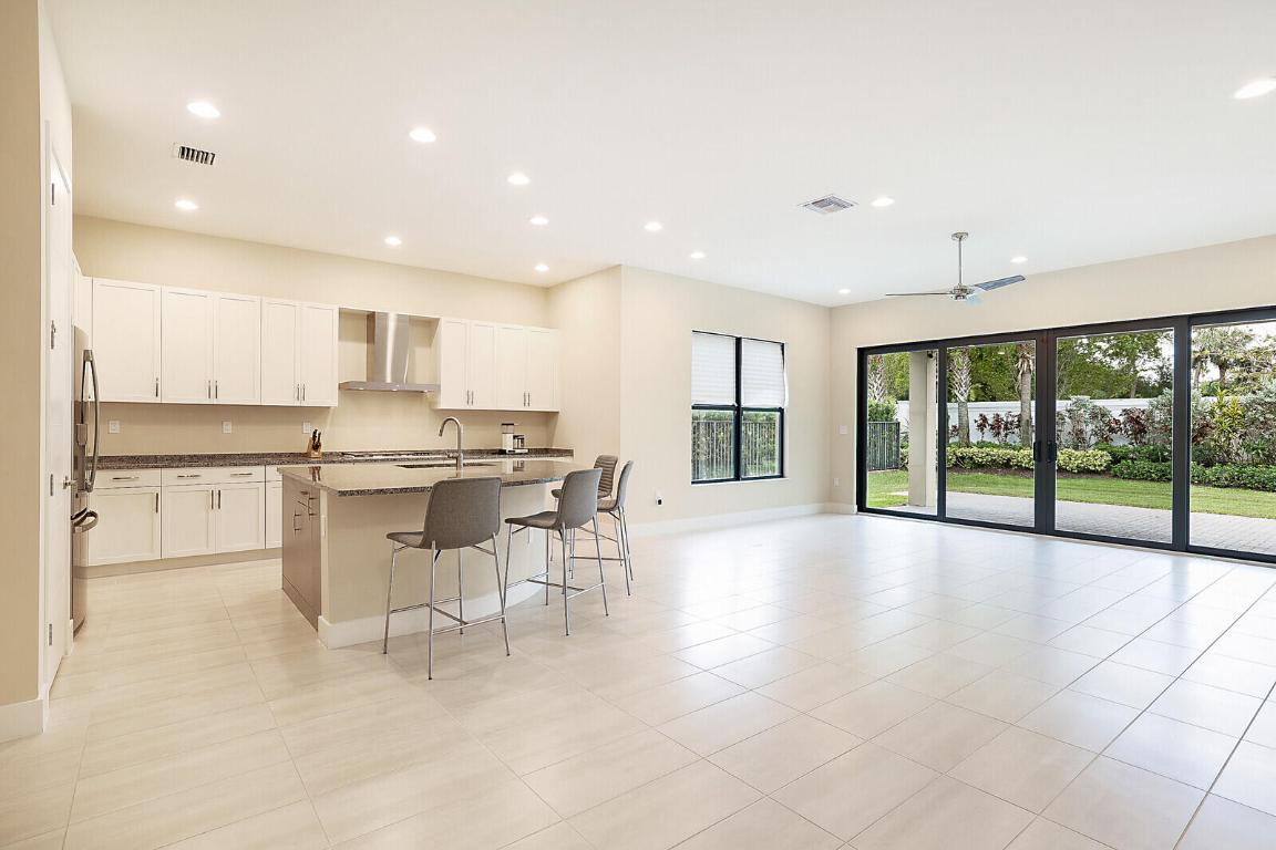 17553 Rainstream Road, Boca Raton