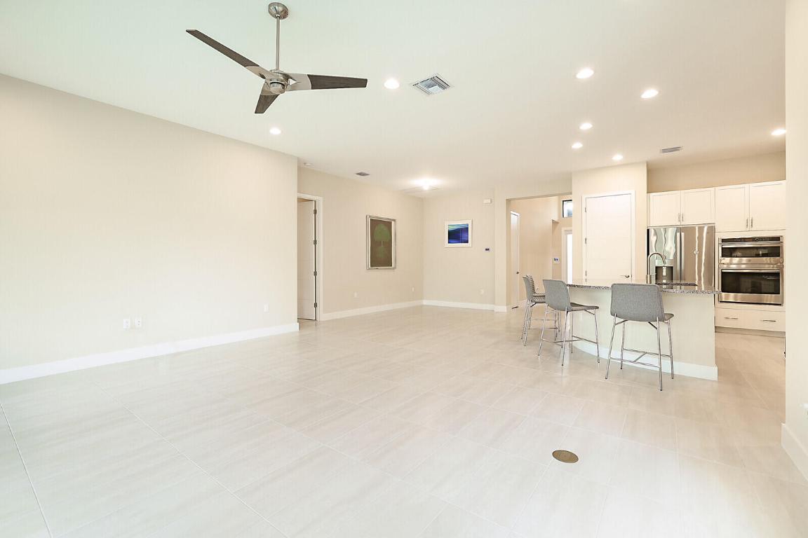 17553 Rainstream Road, Boca Raton