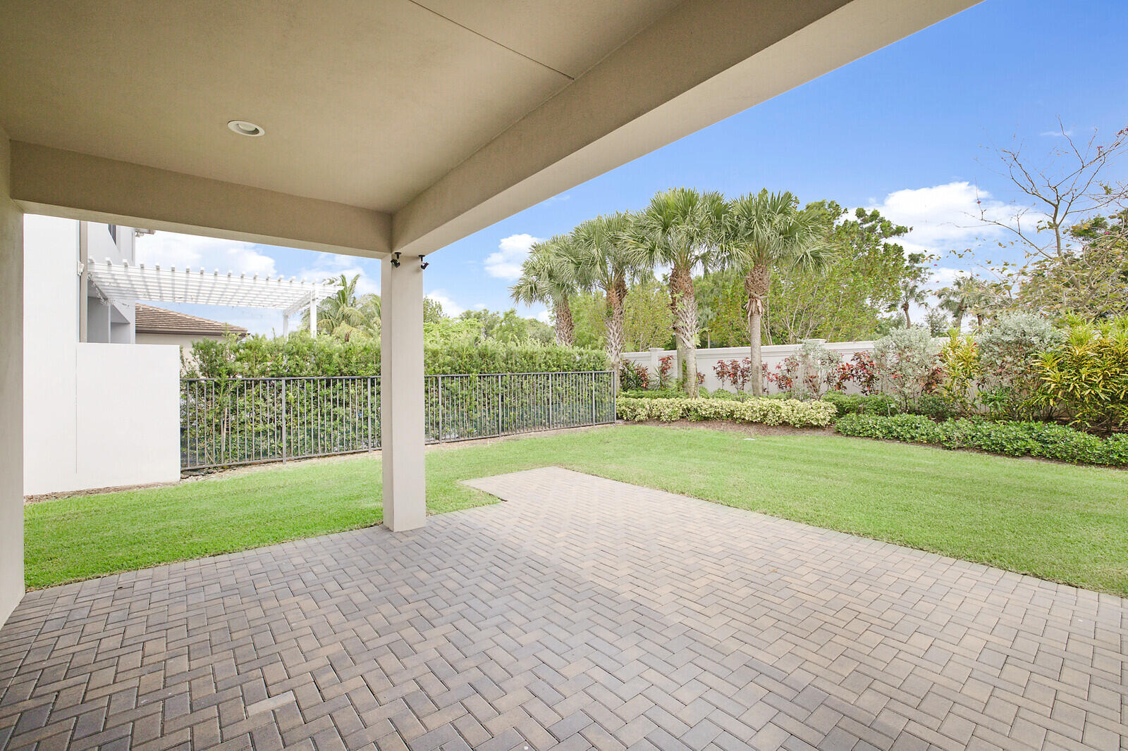 17553 Rainstream Road, Boca Raton