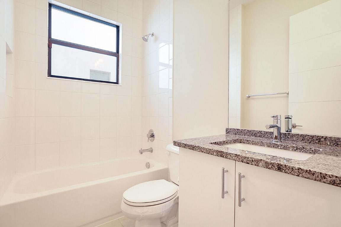 17553 Rainstream Road, Boca Raton