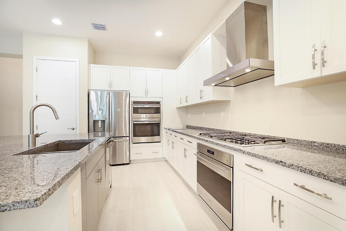 17553 Rainstream Road, Boca Raton