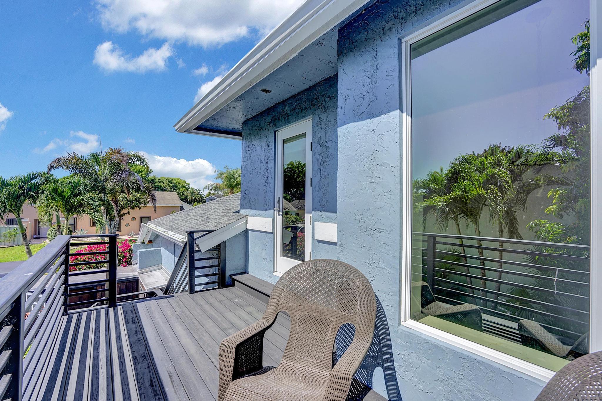 1935 NW 9th Street