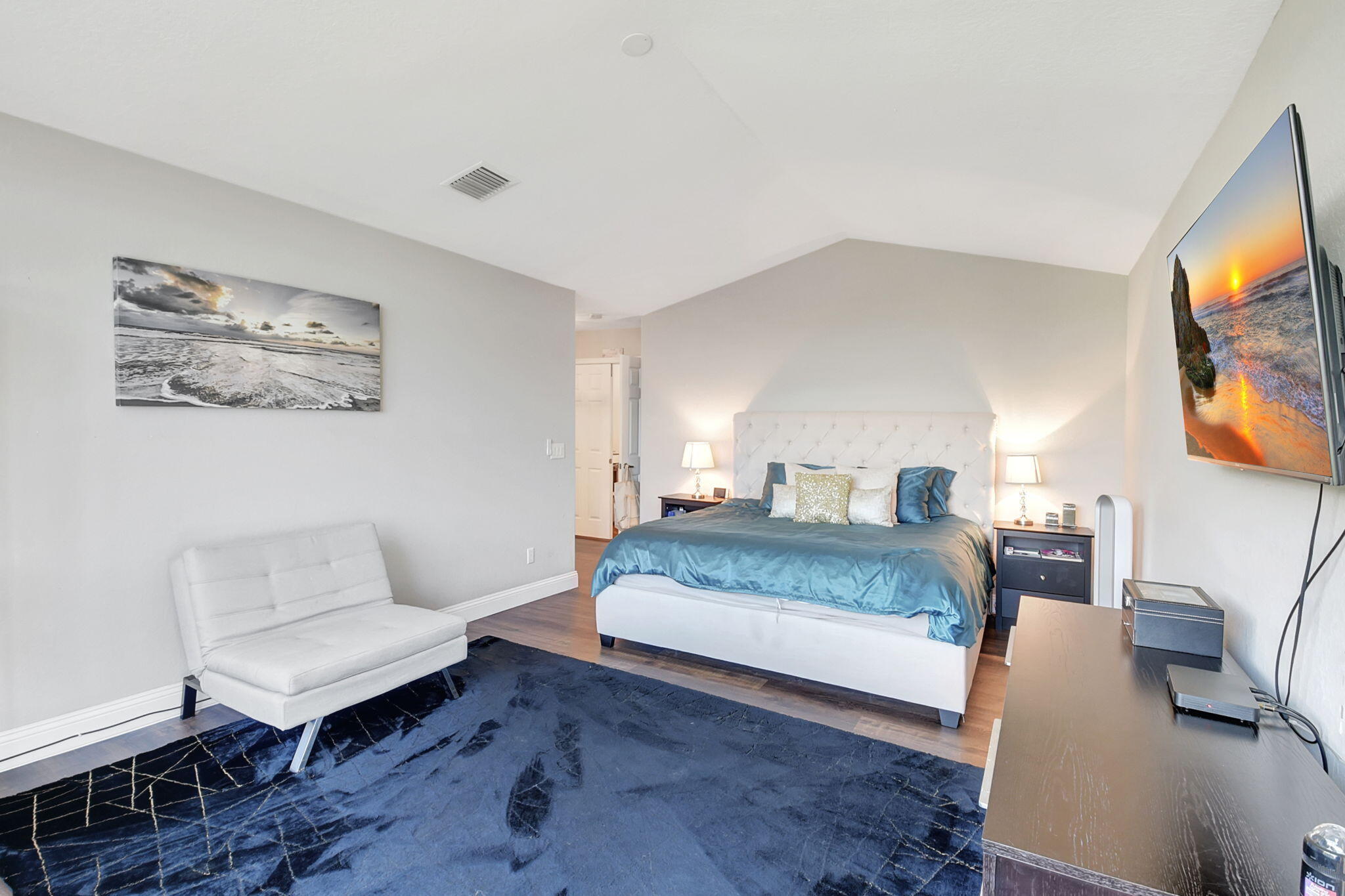 4806 N Classical Boulevard