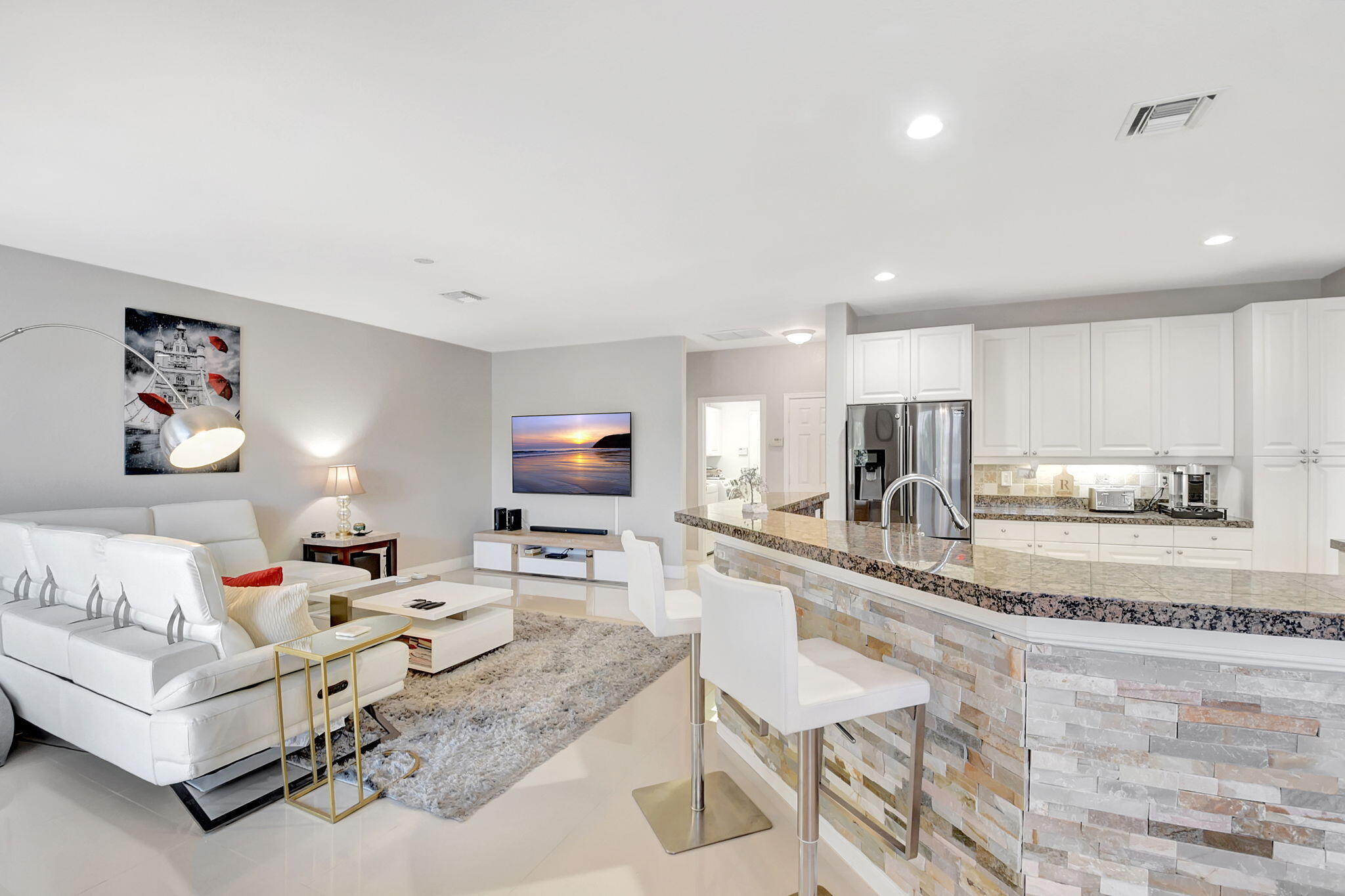 4806 N Classical Boulevard