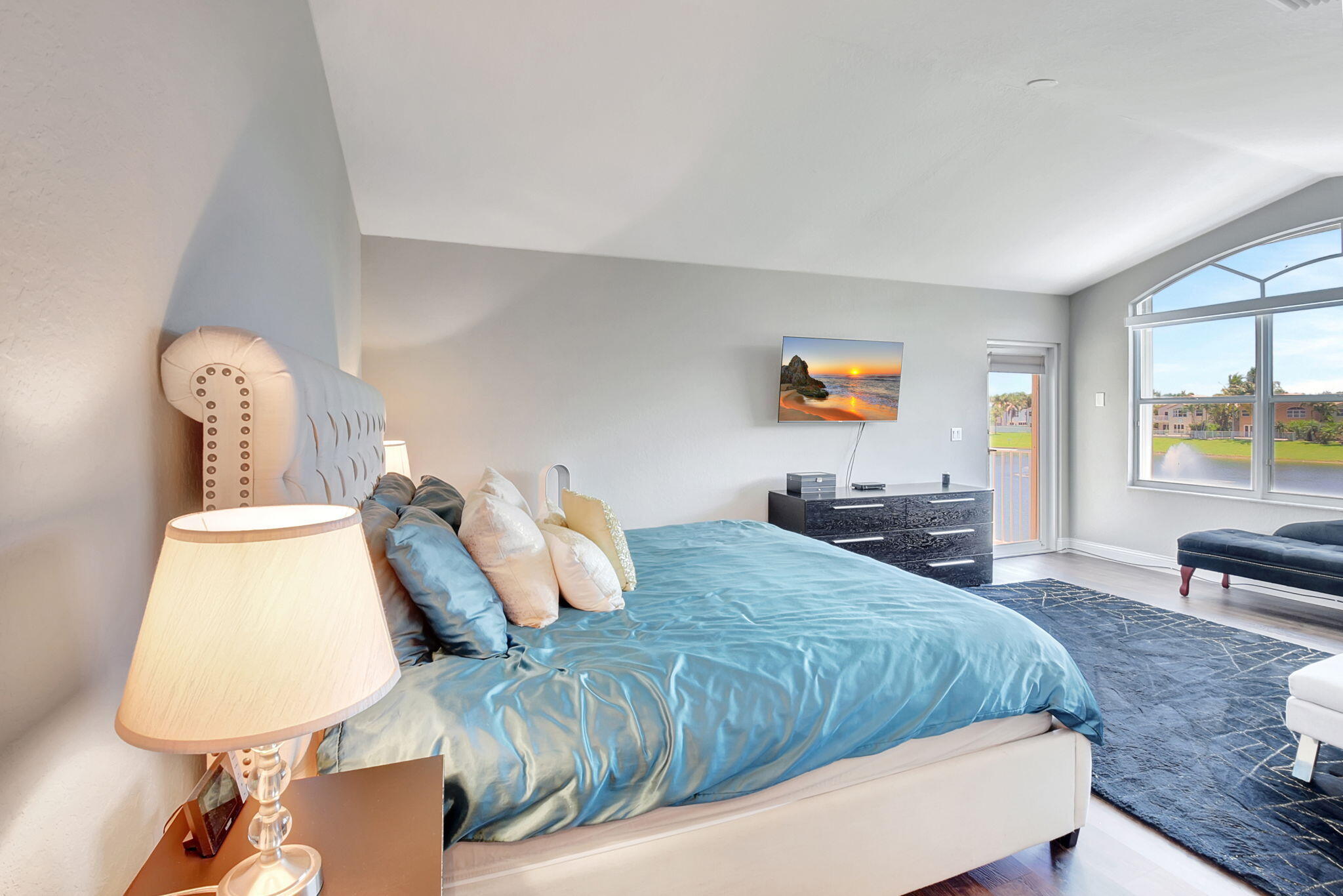 4806 N Classical Boulevard