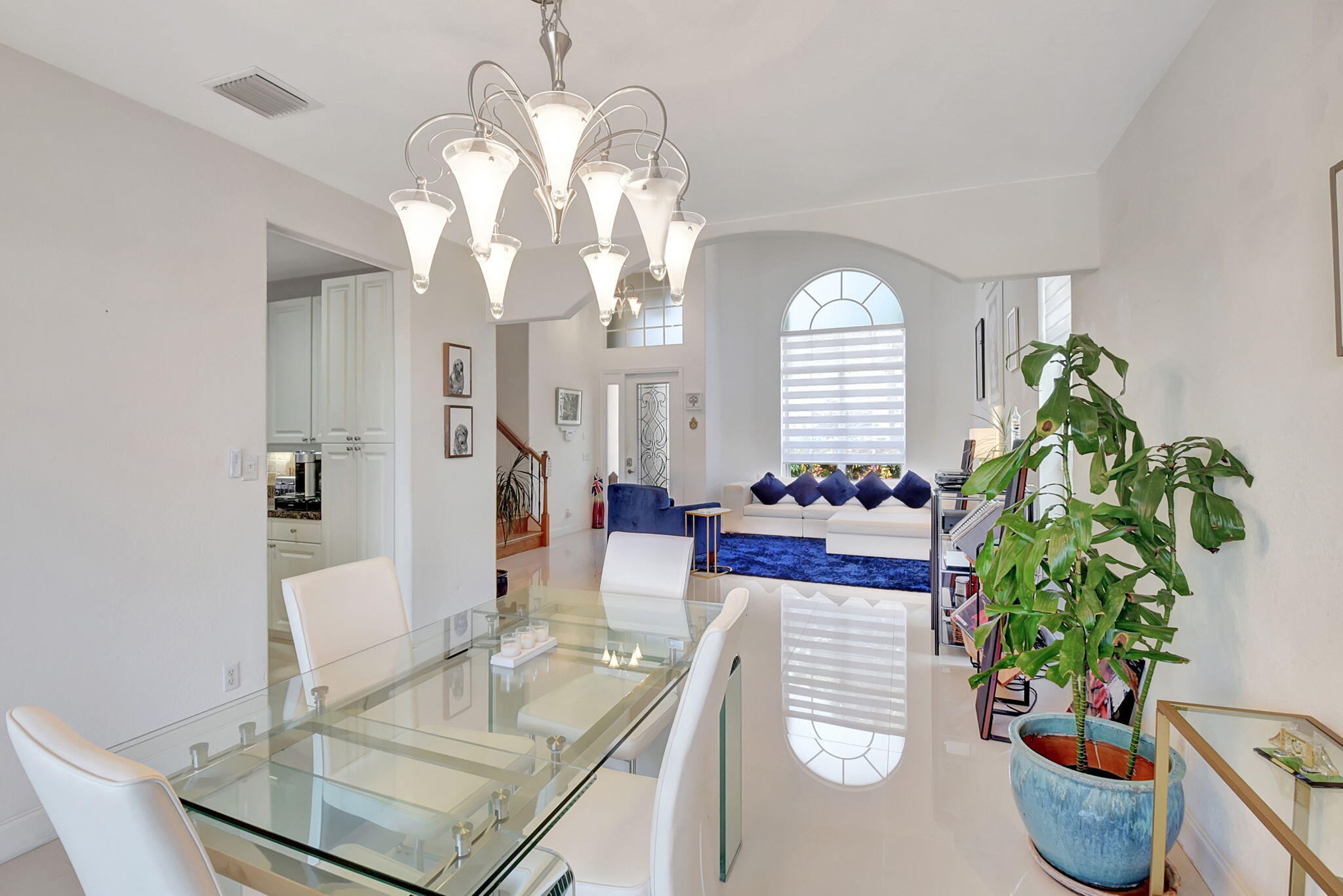 4806 N Classical Boulevard